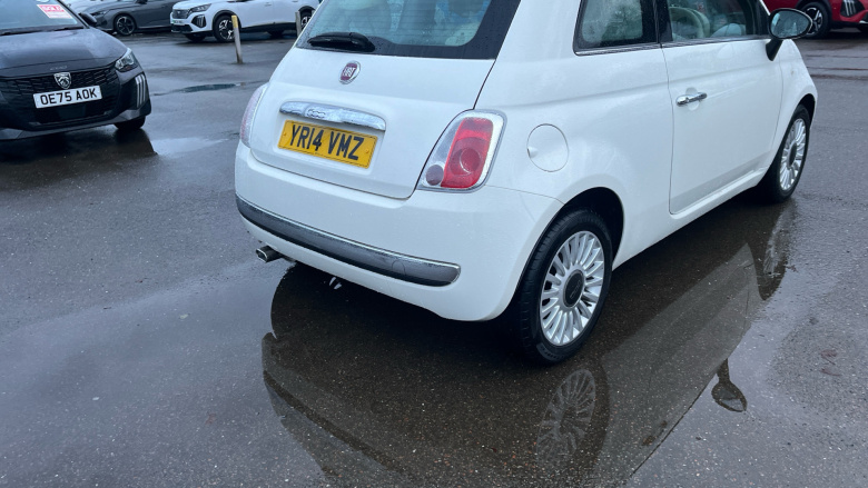 Fiat 500 1.2 Lounge 3dr [Start Stop] Petrol Hatchback